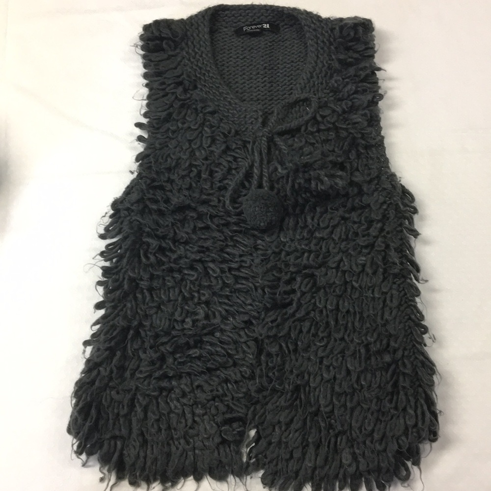 Sweater vest
